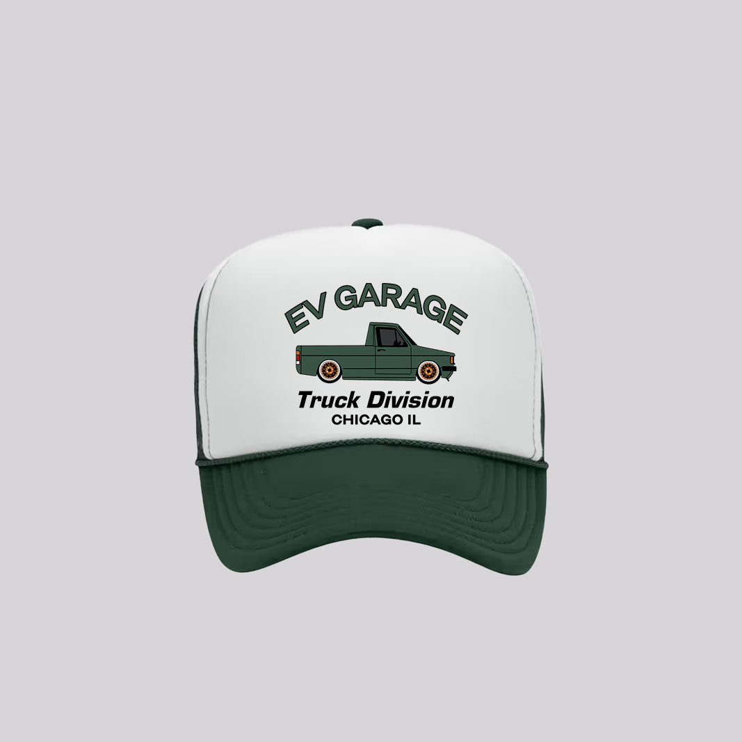 TRUCKING TRUCKER HAT