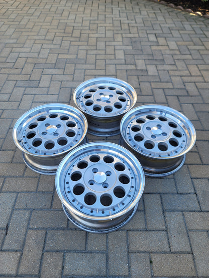 16" Autostrada MK8 4x100