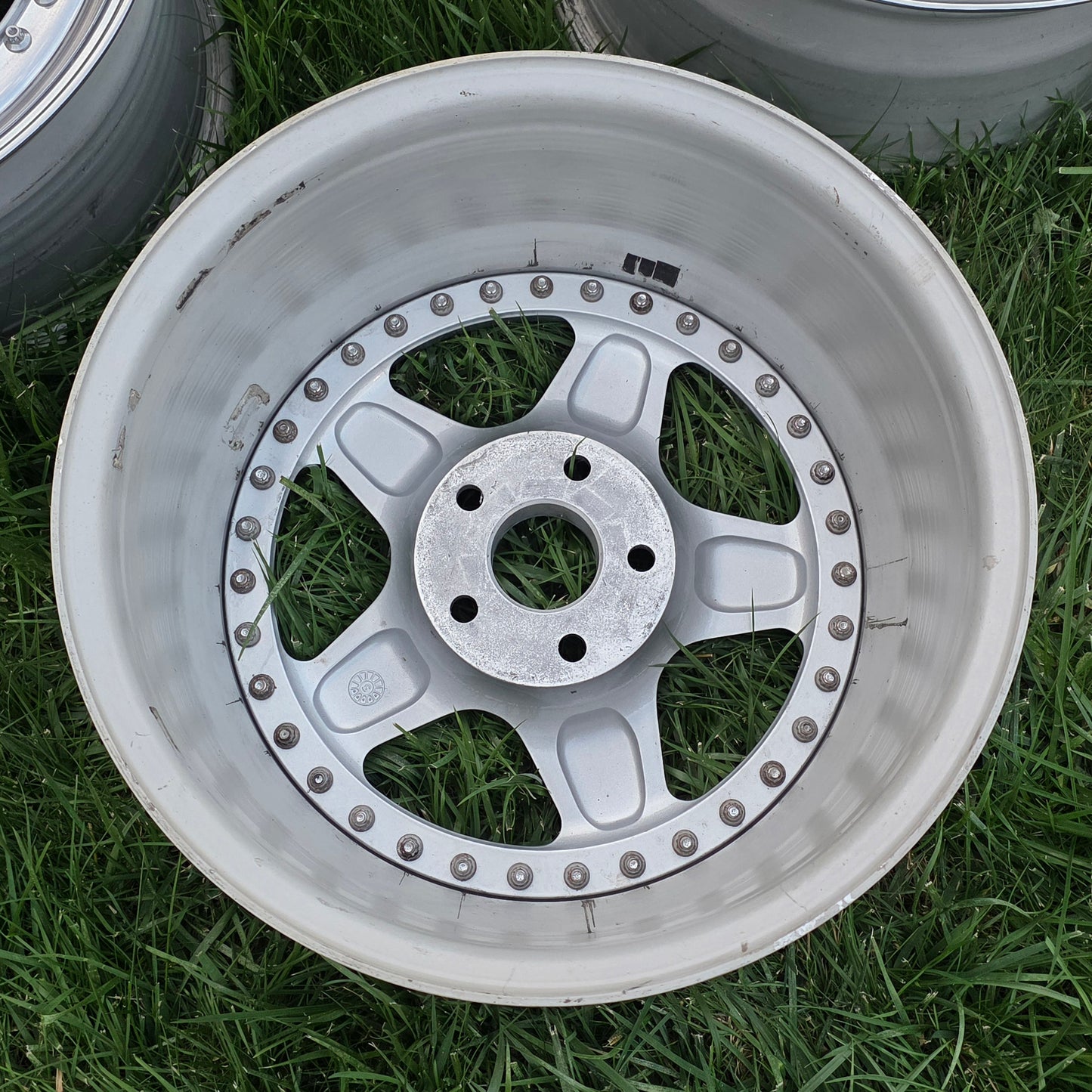 OZ RACING Futura 17" 5x114.3 Wheels